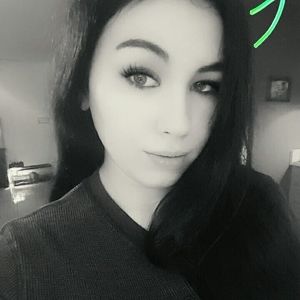 Meet your Posher, Paige